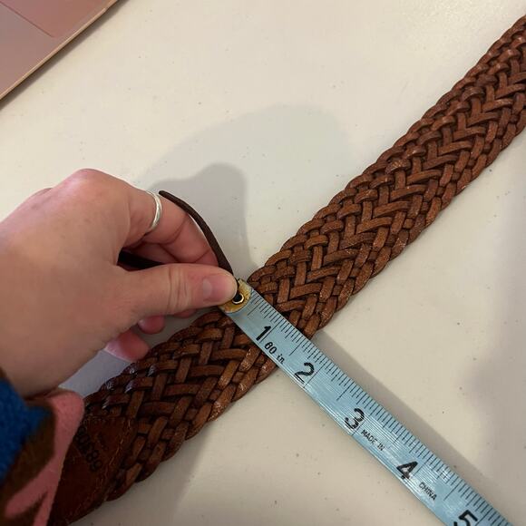 Vintage 90s Tan Woven Weaved Genuine Leather Square Floral Buckle Belt Size SM - Picture 8 of 9